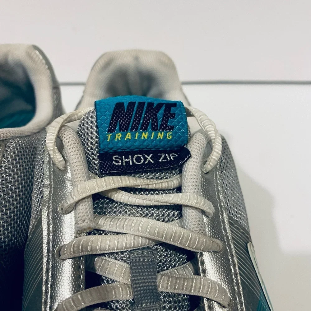 Womens Nike Training Shox Zip Size 7.5 Gray Teal - Picture 5 of 10